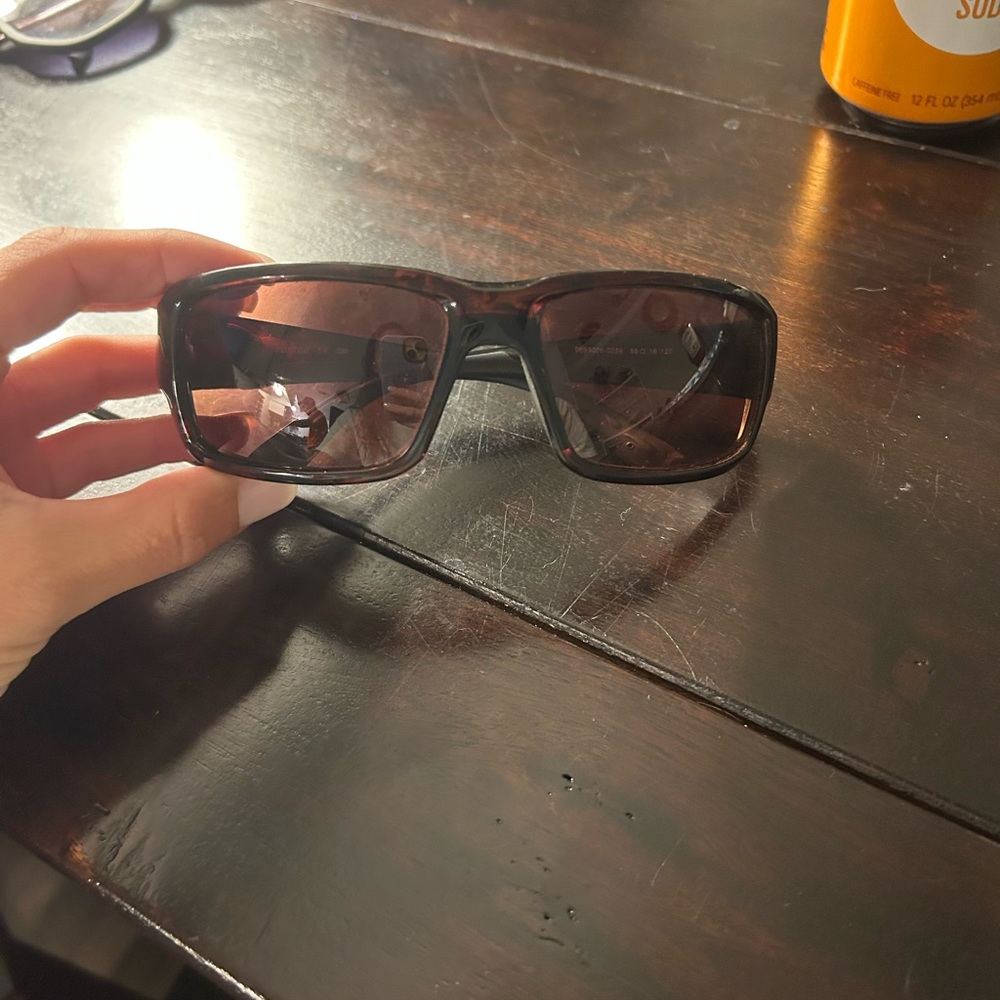 Costa sunglasses one lense has a mark but doesn’t mess up vision.